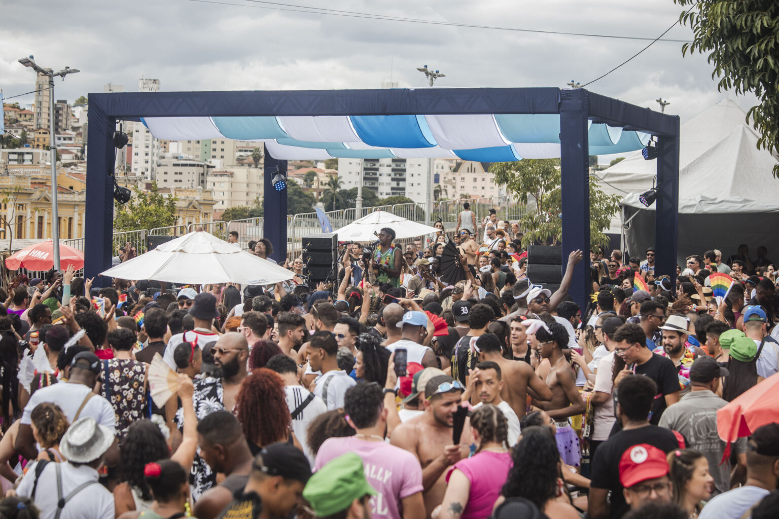 Rua do Samba: 12 Horas de Música e Cultura no Coração de Santa Tereza