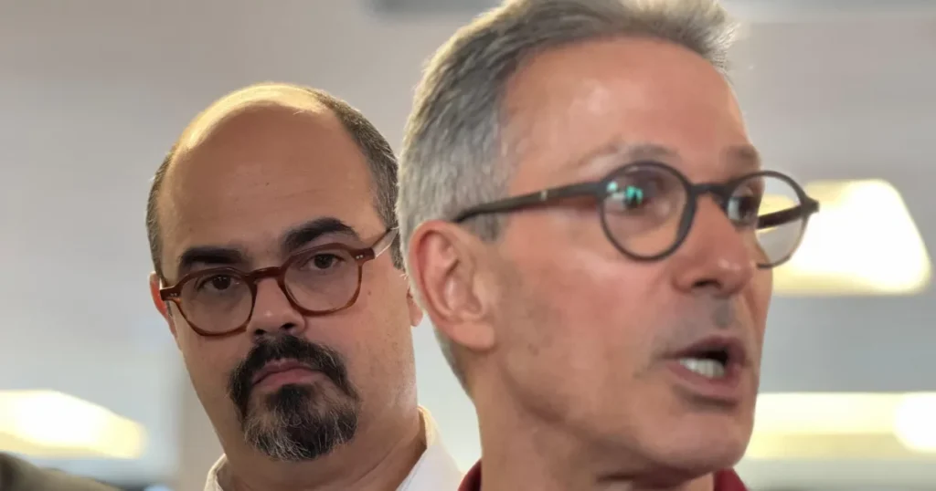 Transmissão de Cargo: Mateus Simões Assume Governo de Minas Gerais Transmissão de Cargo: Mateus Simões Assume Governo de Minas Gerais