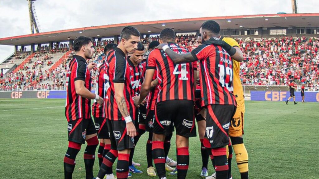 Vitória Enfrenta Desafio em Sequência de Jogos Fora de Casa no Brasileirão
