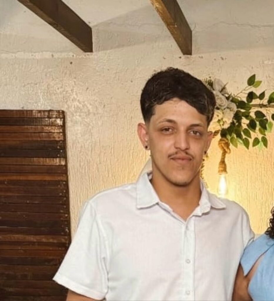 Acidente Fatal em BH: Motociclista de Aplicativo Perde a Vida em Colisão com Caminhonete Acidente Fatal em BH: Motociclista de Aplicativo Perde a Vida em Colisão com Caminhonete