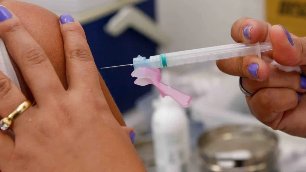 Belo Horizonte Disponibiliza 4,2 Mil Doses de Vacina Contra Covid-19 para Crianças