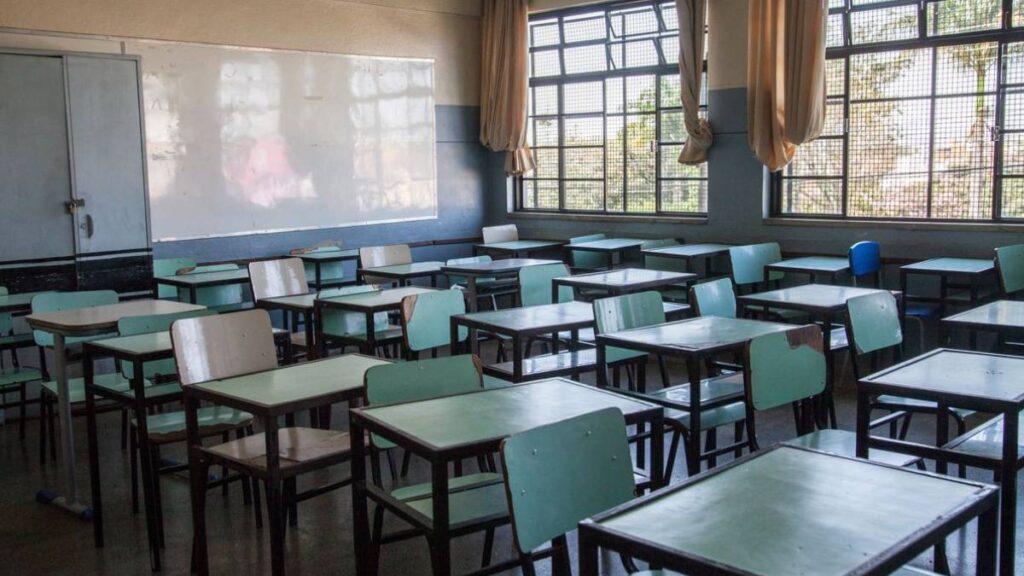 Belo Horizonte em Crise: O Alerta para o Colapso da Educação Belo Horizonte em Crise: O Alerta para o Colapso da Educação