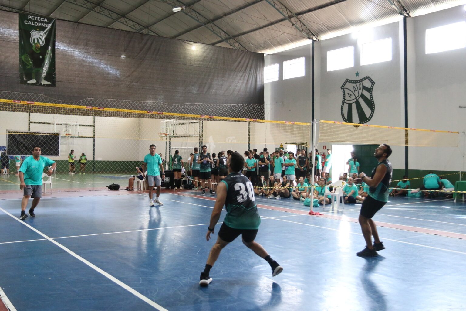 Caldense Recebe Coopsportes com Mais de 400 Atletas e Promove Integração do Cooperativismo em Minas