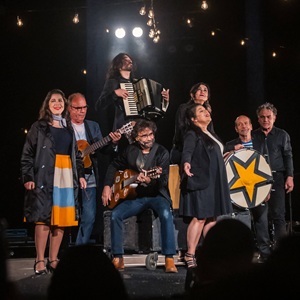 Celebração dos 10 Anos do Espaço Cênico Yoshifumi Yagi com o Grupo Galpão em BH Celebração dos 10 Anos do Espaço Cênico Yoshifumi Yagi com o Grupo Galpão em BH