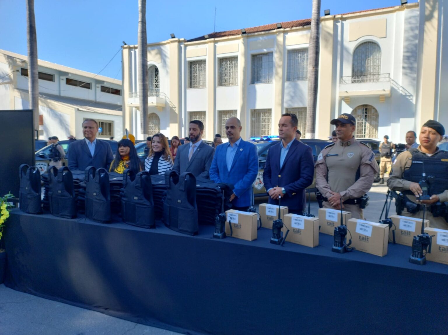 Entrega de Viaturas para PMMG: Um Discurso pela Unidade Política