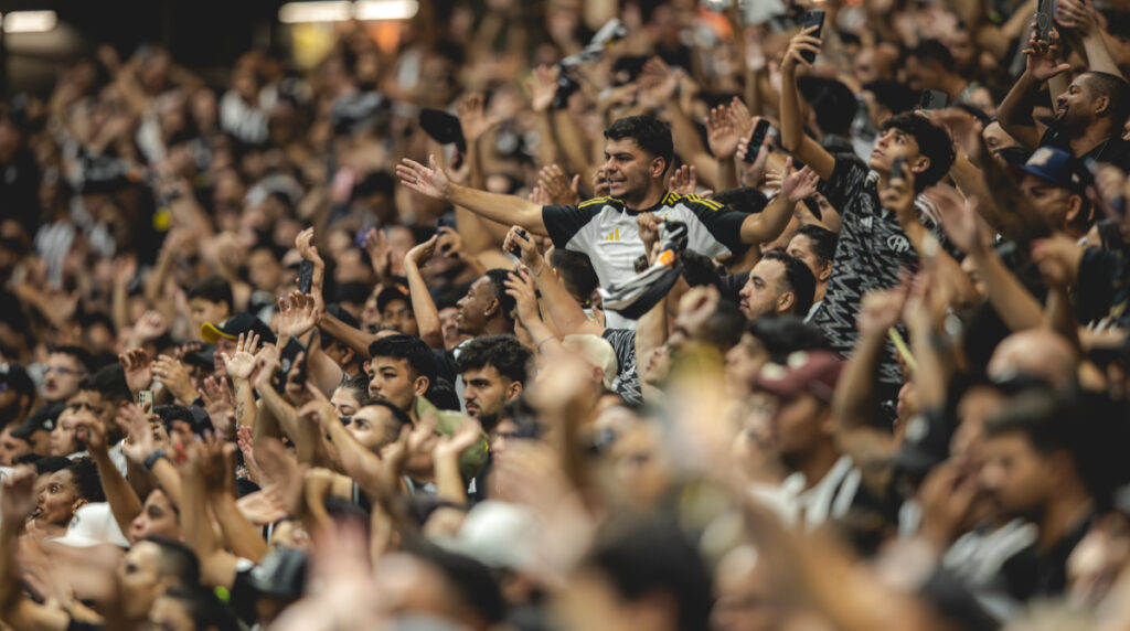 Goleada do Atlético sobre a Chapecoense Fomenta Venda de Ingressos para o Clássico contra o Athletico-PR Goleada do Atlético sobre a Chapecoense Fomenta Venda de Ingressos para o Clássico contra o Athletic