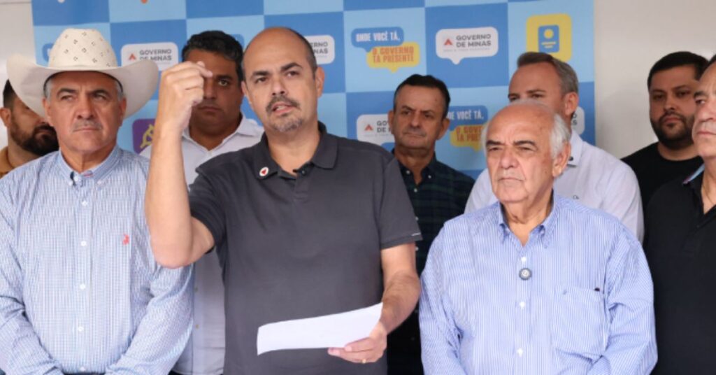 Governo de Minas Anuncia Investimentos de R$ 400 Milhões em Rodovias