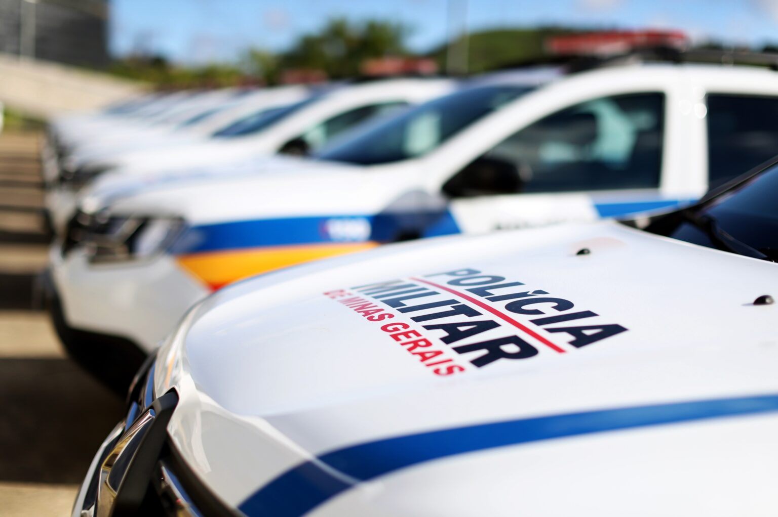 Homem é encontrado morto à beira da rodovia MG-040 em Ibirité