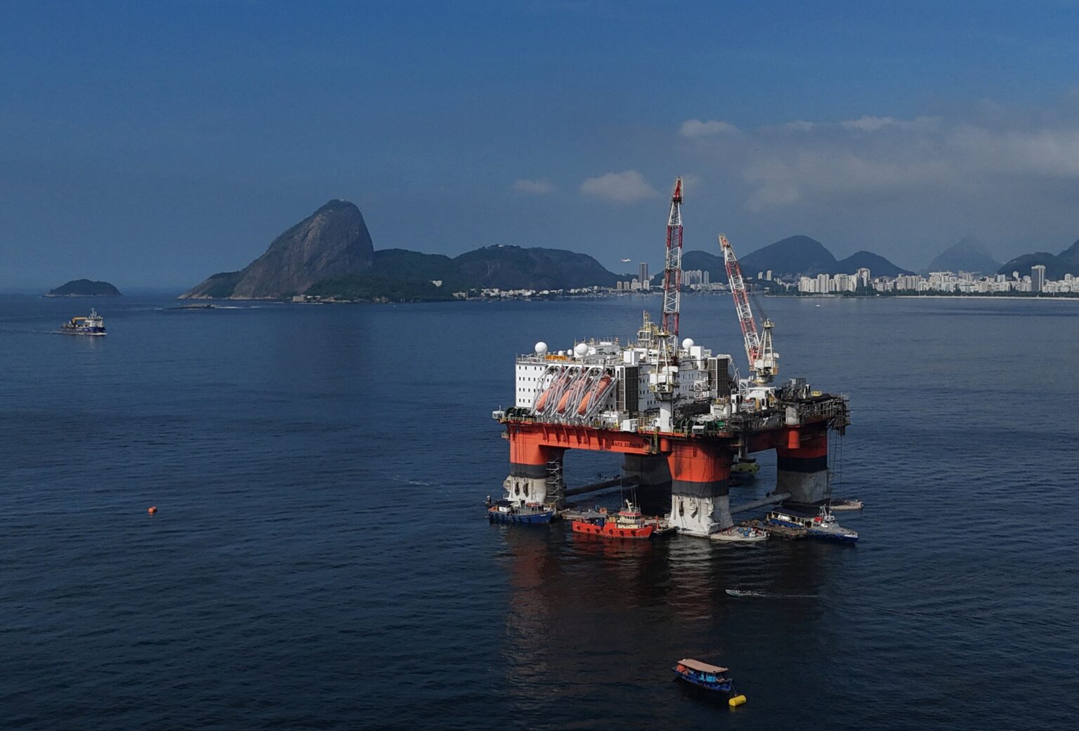 Justiça Federal Suspende Imposto de Exportação sobre Petróleo no Brasil