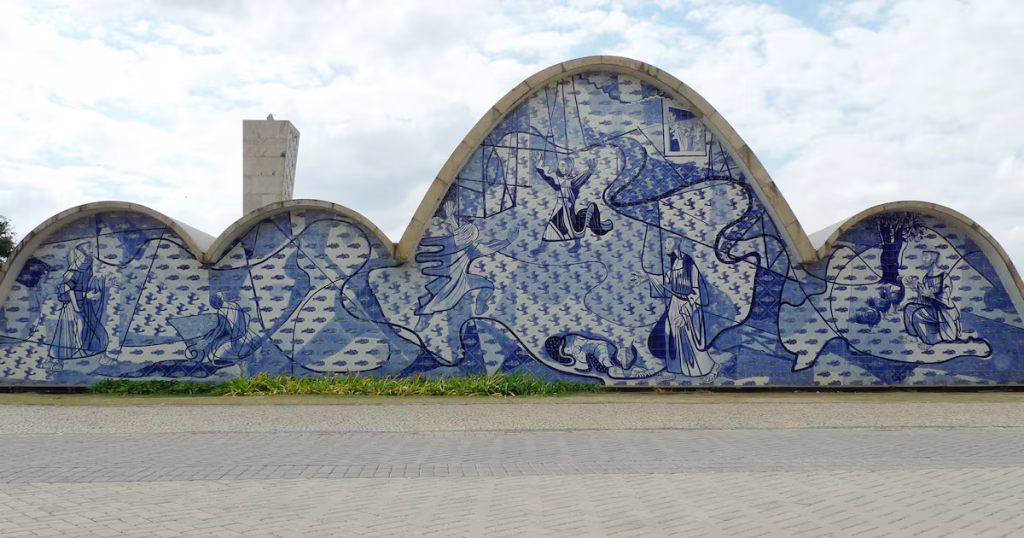 Minas Gerais: Um Destino Urbano, Criativo e Dinâmico Minas Gerais: Um Destino Urbano, Criativo e Dinâmico