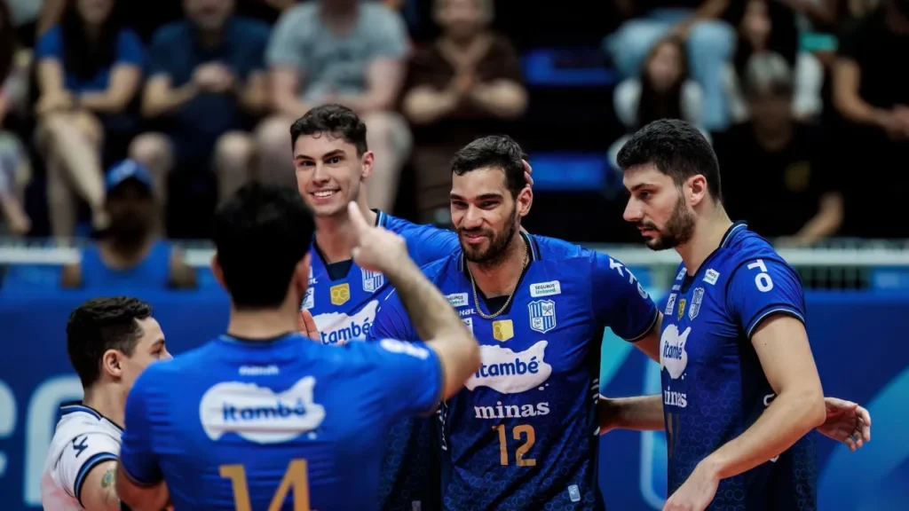 Minas Vence Suzano e Abre Vantagem na Superliga Masculina de Vôlei Minas Vence Suzano e Abre Vantagem na Superliga Masculina de Vôlei
