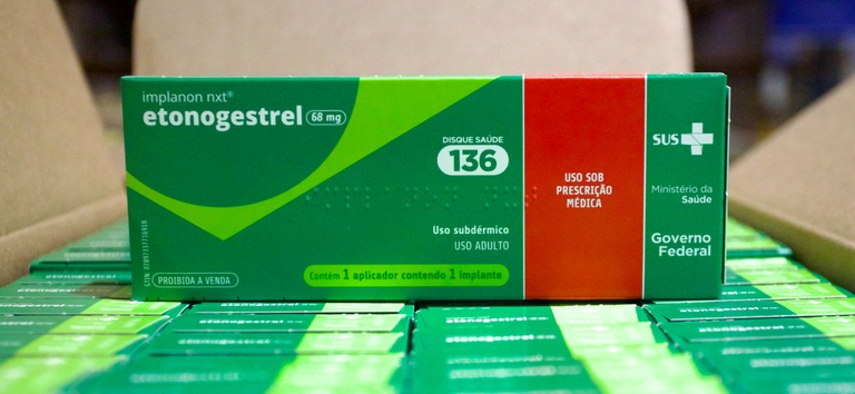Ministério da Saúde qualifica 11 mil profissionais para expandir o Implanon no SUS Ministério da Saúde qualifica 11 mil profissionais para expandir o Implanon no SUS