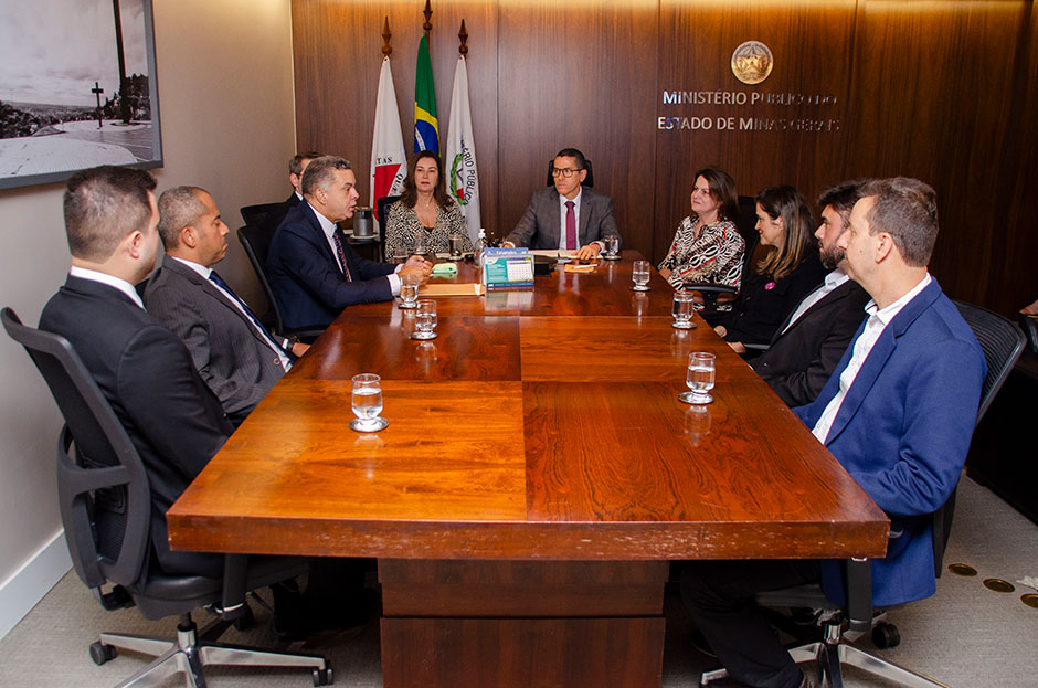 MPMG Estabelece Acordo para Fornecer Crédito Sem Juros a Comerciantes de Ubá Atingidos pelas Enchentes MPMG Estabelece Acordo para Fornecer Crédito Sem Juros a Comerciantes de Ubá Atingidos pelas Enchent