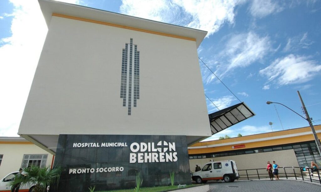 Mudanças na Secretaria de Saúde de BH: Novos Rumos e Desafios