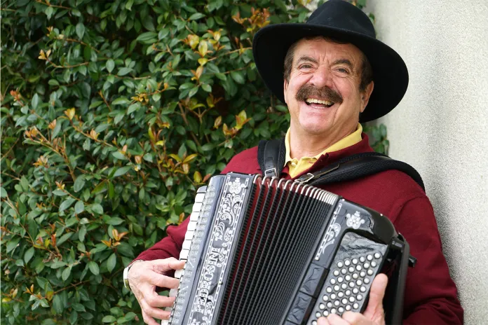 Quim Barreiros Agita Feira da Isabelinha em Viatodos neste Sábado Quim Barreiros Agita Feira da Isabelinha em Viatodos neste Sábado