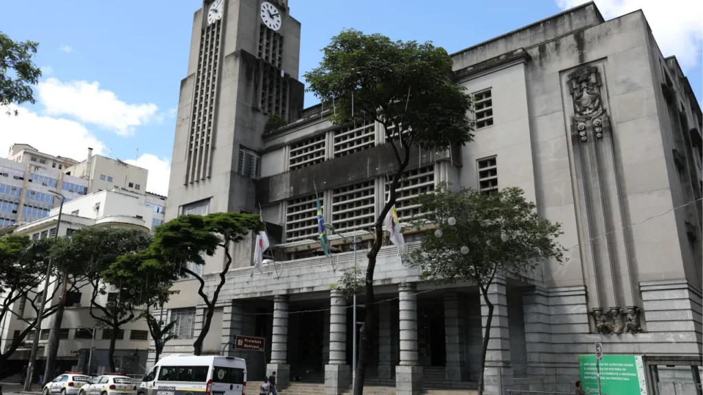 Semana Santa em Belo Horizonte: O Que Abre e Fecha Durante o Feriado