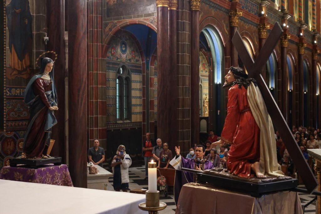 Sermão do Encontro em BH: Uma Celebração de Fé e Reflexão na Semana Santa