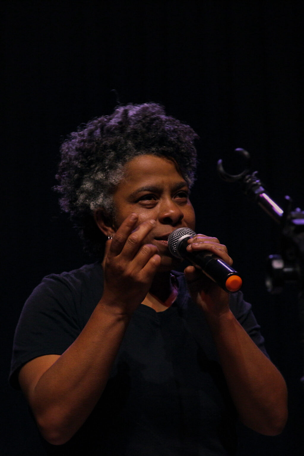 Teia da Leitura 2026: Belo Horizonte Celebra o Dia Mundial do Livro com Programação Cultural Diversi