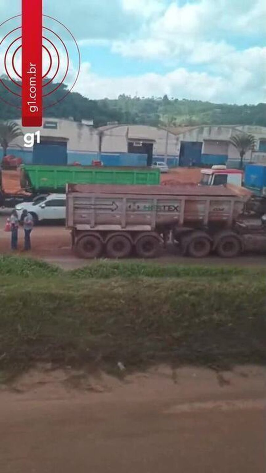 Tragédia na BR-040: Motorista de carro perde a vida em colisão com carreta em Congonhas