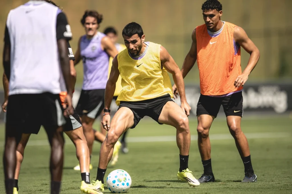 Atlético-MG x Botafogo: Onde Assistir e Escalações Para o Confronto que Promete Emoção