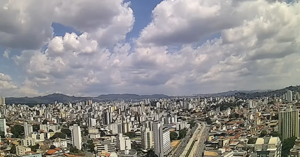 Belo Horizonte: Previsão de Tempo Estável e Sol Predominante na Semana de 4 a 10 de Maio de 2026 Belo Horizonte: Previsão de Tempo Estável e Sol Predominante na Semana de 4 a 10 de Maio de 2026