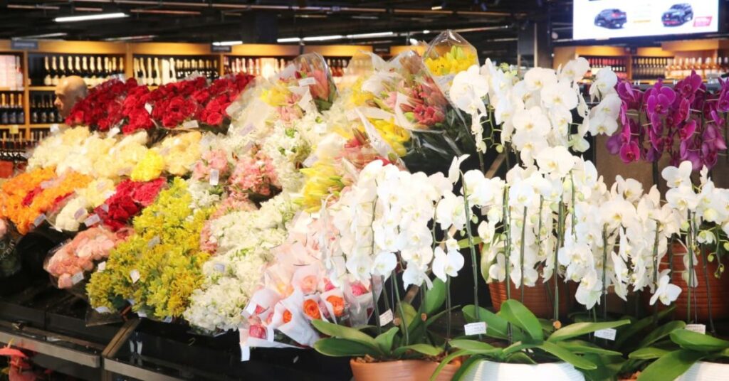 Dia das Mães: Variação de Preços de Flores e Rodízios de Carne Chega a 300% em Belo Horizonte