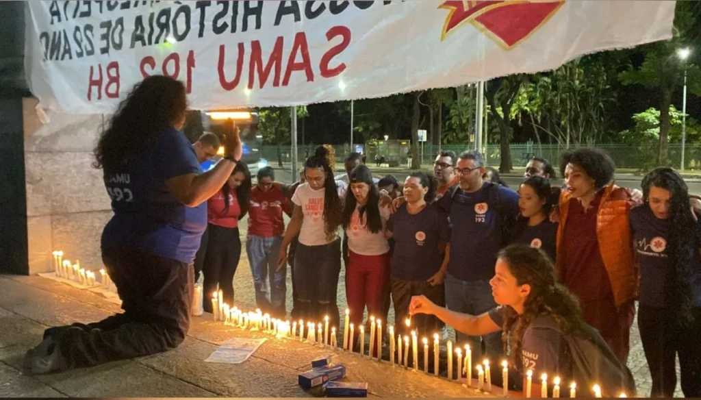 Funcionários do Samu de BH Realizam Vigília Contra Cortes na Saúde