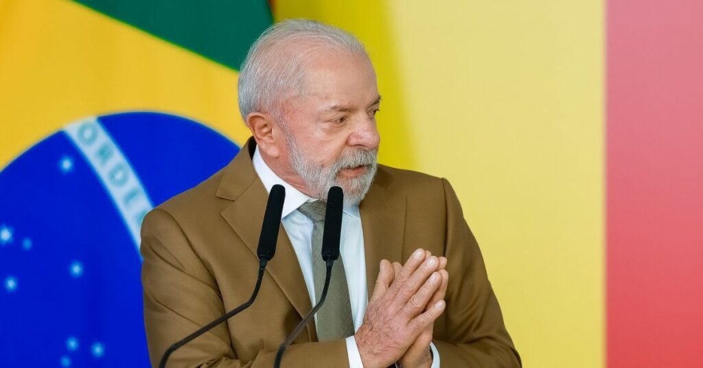 Lula Lança Novo Programa Desenrola com FGTS e Descontos em Dívidas