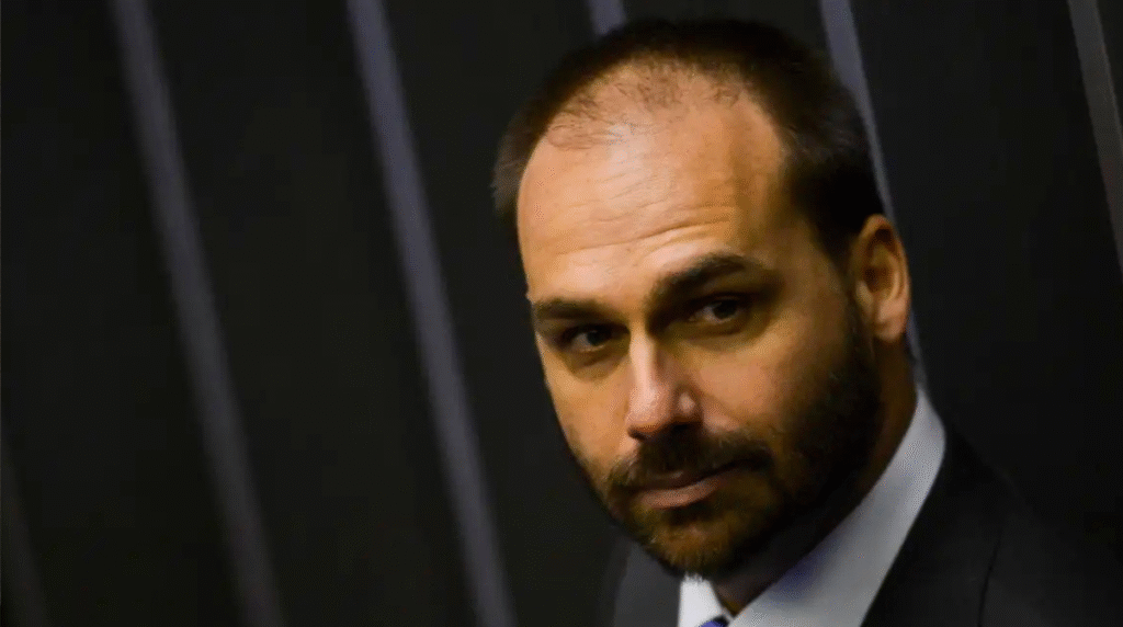 PGR Solicita Condenação de Eduardo Bolsonaro por Coação em Tentativa de Golpe PGR Solicita Condenação de Eduardo Bolsonaro por Coação em Tentativa de Golpe
