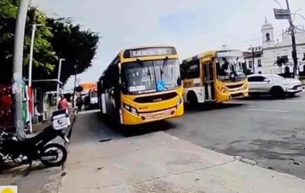 Rodoviários de Salvador Liberam Frota Após Protesto e Anunciam Possível Greve Geral