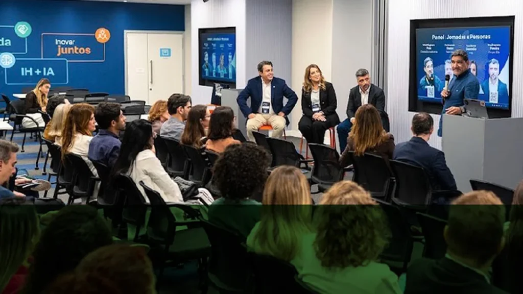 Minas Gerais inaugura fórum para líderes de experiência do cliente e colaborador Minas Gerais inaugura fórum para líderes de experiência do cliente e colaborador