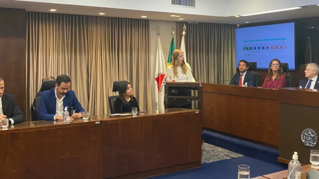 Governo de Minas firma contrato para manejo ambiental em 200 municípios da Bacia do Rio Doce