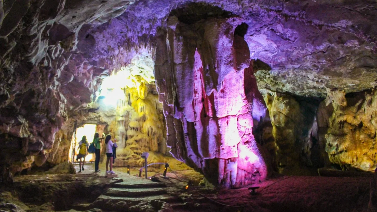 Turismo Geológico em Minas Gerais: 5 Destinos Imperdíveis para Explorar Turismo Geológico em Minas Gerais: 5 Destinos Imperdíveis para Explorar