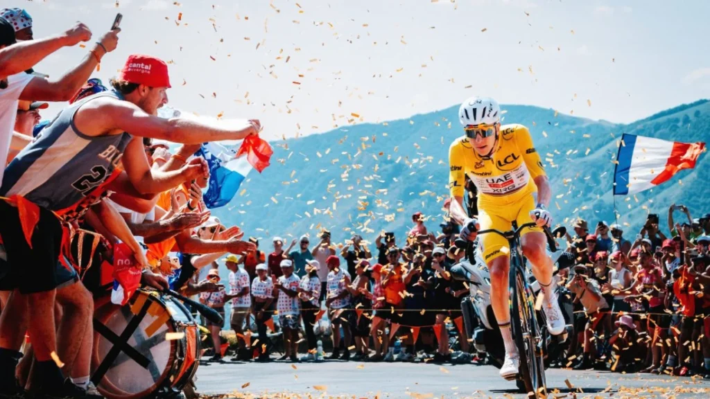 Pogačar Enfrenta Vaias e Transforma Pressão em Motivação no Tour de France Pogačar Enfrenta Vaias e Transforma Pressão em Motivação no Tour de France