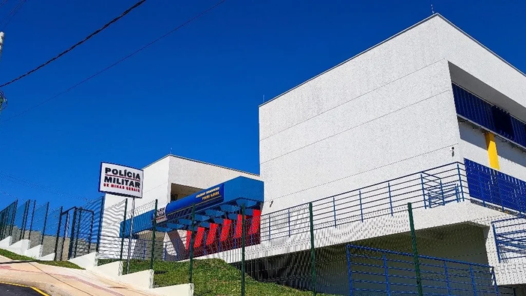 Ampliação da Rede do Colégio Tiradentes em Minas Gerais: Dobro de Unidades até 2026